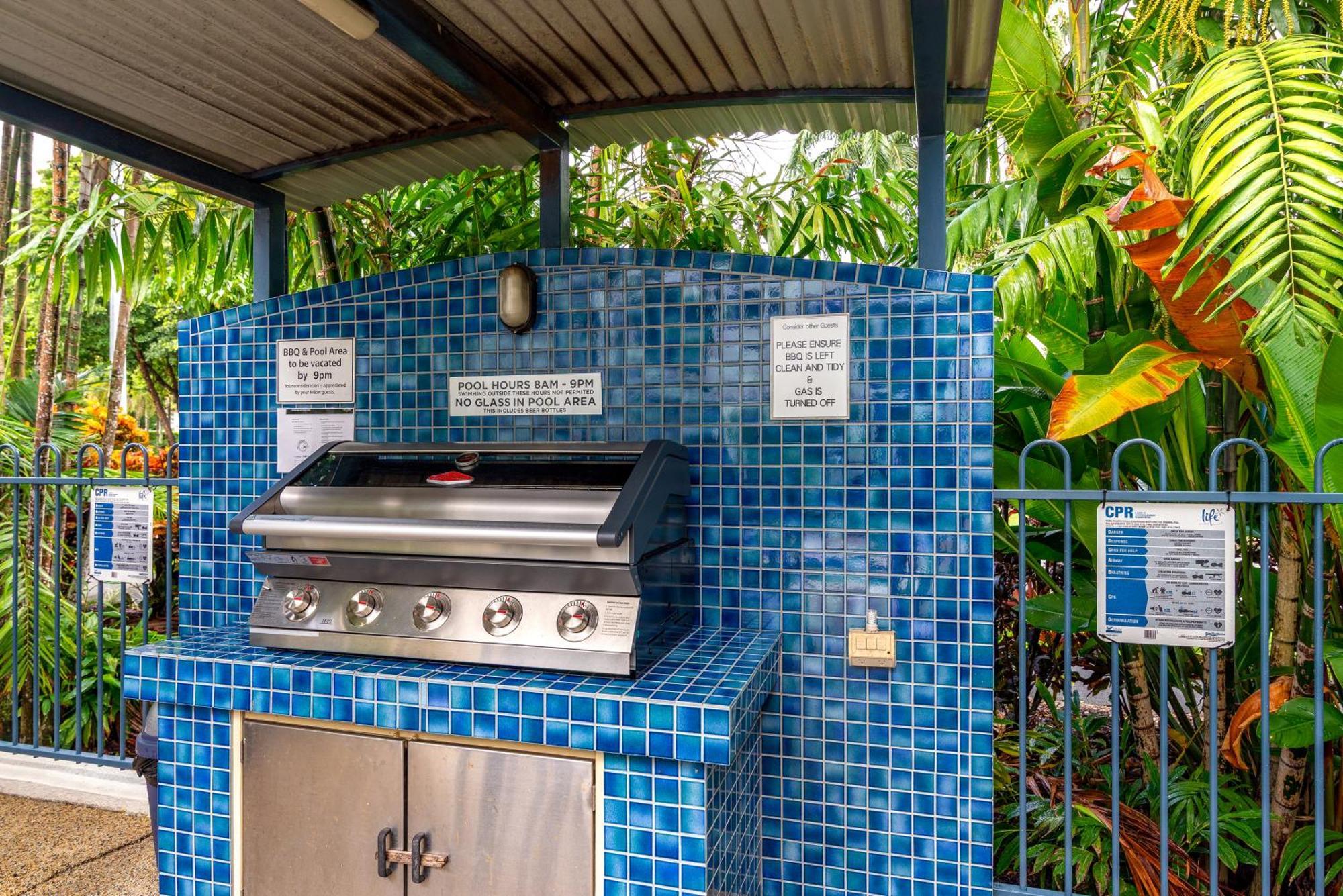 Meridian At Port Douglas - Adults Only Екстериор снимка