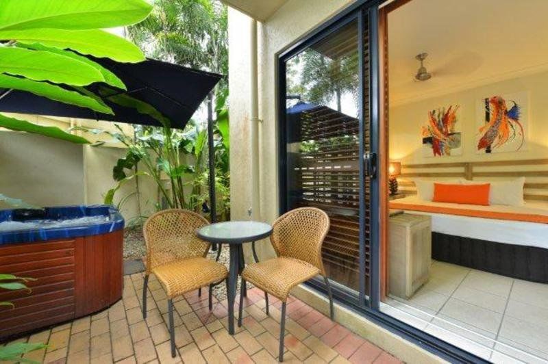 Meridian At Port Douglas - Adults Only Екстериор снимка